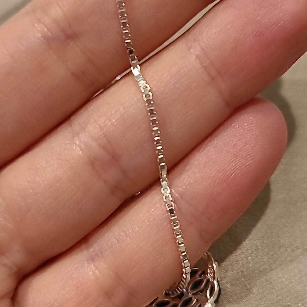 Blue swan cubic zirconia sterling silver necklace - Picture 4 of 5